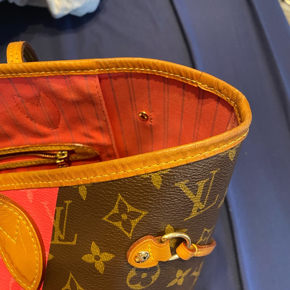 ๐ Limited Edition ๐ Louis Vuitton Grenade V Neverfull MM ๐ - Picture 9 of 15